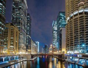 CHICAGO RIVER CRUISES 900x700 1
