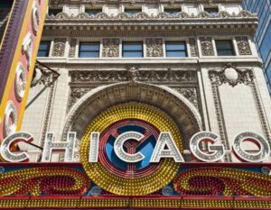 CHICAGO THEATER 900x700 1