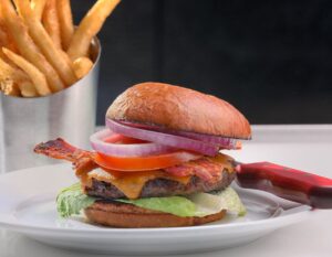 Entertainment Dining 900x700 1