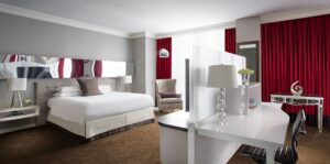 Penthouse Suite Hero 2000x990 1